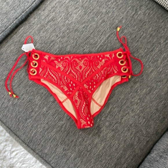 Red bikini size small lace design high rise high waist New NWT - Picture 6 of 13